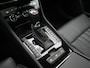 Skoda Superb Combi 1.4 TSI iV Laurin & Klement PHEV 218pk Dealer O.H. | Trekhaak Af Fabriek | Panodak | Adaptive Cruise | 360 Camera | Canton Audio | Lederen Comfortzetels Massage & Ventilatie & Memory | Sfeerverlichting | Keyless | Blis | Stuur Verwarmd | Plug In Hybrid |