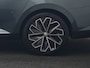 Skoda Superb Combi 1.4 TSI iV Laurin & Klement PHEV 218pk Dealer O.H. | Trekhaak Af Fabriek | Panodak | Adaptive Cruise | 360 Camera | Canton Audio | Lederen Comfortzetels Massage & Ventilatie & Memory | Sfeerverlichting | Keyless | Blis | Stuur Verwarmd | Plug In Hybrid |