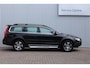 Volvo XC70 3.2 Summum | 2de Eigenaar | Dealeronderhouden | Four-C Onderstel | Lederen Bekleding | Origineel Nederlands | Schuif/Kanteldak | Electrische bedienbare voorstoelen | Dynaudio | Afneembare Trekhaak |