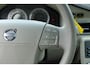 Volvo XC70 3.2 Summum | 2de Eigenaar | Dealeronderhouden | Four-C Onderstel | Lederen Bekleding | Origineel Nederlands | Schuif/Kanteldak | Electrische bedienbare voorstoelen | Dynaudio | Afneembare Trekhaak |