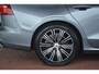 Volvo V60 2.0 T6 Recharge AWD Business Pro | Navigatie | Sportstoelen | Pilot Assist | Stoelverwarming | NL auto!! |