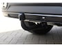 Lynk & Co 01 276PK Automaat Core / Adaptieve cruise control / Stoel - en stuurwielverarming / Parkeersensoren met camera / Apple carplay / Trekhaak / Metallic lak / 19" lichtmetalen velgen