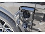 Lynk & Co 01 276PK Automaat Core / Adaptieve cruise control / Stoel - en stuurwielverarming / Parkeersensoren met camera / Apple carplay / Trekhaak / Metallic lak / 19" lichtmetalen velgen