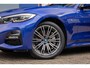 BMW 3-Serie Touring 330e Business Edition Plus | M-pakket | Cruise adaptief | Laser LED | Stoel+stuur verwarming | Camera | Winterset | Elektrisch bedienbare achterklep | Apple Carplay/Android Auto | Achteruitrijcamera | Apple Carplay/Android Auto|telefoonintegratie premium | Cruise control adaptief met Stop&Go