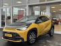 Toyota Aygo X Hybrid 115 GR Sport | Super zuinig | Stoelverwarming | PDC V+A