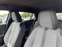 Peugeot 2008 1.2 Hybrid 145 Allure *Automaat*Navi+Camera*Climate Control*LM.Velgen*Parkeersensoren*Keyless Entry*Zeer weinig KM!