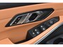 BMW 3-Serie 330e eDrive Edition * M-Pakket * SOH 95% * Head-up * Sfeerverlichting * Hifi * Stuurverwarming *