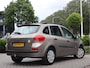 Renault Clio Estate 1.2 TCE Special Line Airco / Stuurbekr / Elekramen / Trekhaak / Inruilkoopje