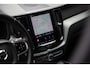 Volvo XC60 2.0 T6 Plug-in hybrid AWD R-Design Panorama|Long range|Trekhaak|Google