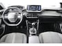 Peugeot 2008 1.2 PureT. 130PK Allure Gr.-Navigatie/Camera/Cruise-control/Carplay-android