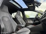 Volkswagen Golf 1.5 eTSI R-Line | Pano | Keyless | Virtual