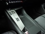 Peugeot 308 SW Allure Hybrid 145pk Automaat | Navigatie | 360° Camera | Adaptieve Cruise Control | Climate Control | Parkeersensoren v+a | Dodehoeksensor | Keyless | Led koplampen | Armsteun | Draadloze Apple Carplay / Android Auto + telefoonlader | Digitaal instrumentenpaneel | Donker getint glas | 17" lichtmetalen velgen |