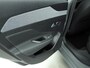 Peugeot 308 SW Allure Hybrid 145pk Automaat | Navigatie | 360° Camera | Adaptieve Cruise Control | Climate Control | Parkeersensoren v+a | Dodehoeksensor | Keyless | Led koplampen | Armsteun | Draadloze Apple Carplay / Android Auto + telefoonlader | Digitaal instrumentenpaneel | Donker getint glas | 17" lichtmetalen velgen |