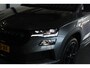Skoda Karoq 1.5 TSI ACT Sportline Business Facelift | Trekhaak | Camera | Keyless | Adapt. Cruise | Stoel/Stuurverw. | Virtual Cockpit | Carplay | 18" LMV | PDC V+A