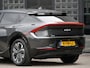 Kia EV6 PLUS 77.4 kWh/ LEER/ ELEKT. KLEP/ AFN. TREKHAAK/ NL-AUTO 1STE EIGENAAR/ SOH 100%