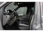 Volkswagen Transporter 2.0 TDI L2H1 150PK JB-EDITION DSG / ALCANTARE HEMEL / LEDEREN BEKLEDING / FULL / APPLE CARPLAY / NAVIGATIE