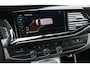 Volkswagen Transporter 2.0 TDI L2H1 150PK JB-EDITION DSG / ALCANTARE HEMEL / LEDEREN BEKLEDING / FULL / APPLE CARPLAY / NAVIGATIE