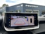 Peugeot 2008 1.2 Hybrid 145 PK Allure | Automaat Hybride | BOUWJAAR 2026 DEMO MET €6.000 VOORDEEL | 360 Graden Camera | Dode Hoek Detectie | Parkeersensoren V+A | Hoge Zitpositie | Climate Control | Stoelverwarming | Navigatie via Telefoon | Dakrails | Cruise Control | Apple Carplay & Android Auto draadloos | LED Verlichting | 17" Lichtmetalen Velgen |