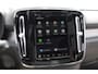 Volvo EX40 Single Motor Extended Range Plus Black Ed. 82 kWh / DEMO LEX / Panoramadak / Apple Carplay / Android Auto / Harman kardon audio / Adaptive cruise control / Pilot assist / Lichtmetalen velgen /