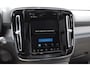 Volvo EX40 Single Motor Extended Range Plus Black Ed. 82 kWh / DEMO LEX / Panoramadak / Apple Carplay / Android Auto / Harman kardon audio / Adaptive cruise control / Pilot assist / Lichtmetalen velgen /