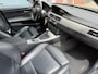 BMW 3-Serie Touring 320i High Executive, Dealer oh. Trekhaak, Schuif/kantel dak.