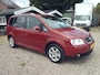 Volkswagen Touran 2.0-16V FSI Highline-7 pers clima 6 bak