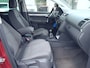 Volkswagen Touran 2.0-16V FSI Highline-7 pers clima 6 bak