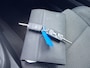 Volkswagen Touran 2.0-16V FSI Highline-7 pers clima 6 bak