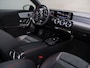 Mercedes-Benz A-klasse 180 Business Solution AMG | Panoramaschuifdak | Premium plus | Head-Up | Stoelverwarming | Achteruitrijcamera | MULTIBEAM LED |