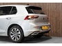 Volkswagen Golf 1.0 eTSI Life DSG LED CAMERA PDC