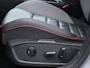 Volkswagen Golf 2.0 TSI GTI | Leder | Stoelkoeling & -verwarming | Adaptief onderstel | Harman Kardon | Panoramadak | Head-Up |