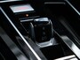 Volkswagen Golf 2.0 TSI GTI | Leder | Stoelkoeling & -verwarming | Adaptief onderstel | Harman Kardon | Panoramadak | Head-Up |