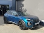 Peugeot 2008 1.2 Hybrid 145 PK GT | Automaat Hybride | BOUWJAAR 2026 DEMO MET €7.000 VOORDEEL | 360 Graden Camera | Dode Hoek Detectie | Parkeersensoren V+A | Full LED Verlichting | Zwart Dak | Hoge Zitpositie | Climate Control | Navigatie via Telefoon | Dakrails | Adaptieve Cruise Control | Apple Carplay & Android Auto draadloos | 18" Lichtmetalen Velgen |