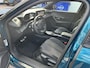 Peugeot 2008 1.2 Hybrid 145 PK GT | Automaat Hybride | BOUWJAAR 2026 DEMO MET €7.000 VOORDEEL | 360 Graden Camera | Dode Hoek Detectie | Parkeersensoren V+A | Full LED Verlichting | Zwart Dak | Hoge Zitpositie | Climate Control | Navigatie via Telefoon | Dakrails | Adaptieve Cruise Control | Apple Carplay & Android Auto draadloos | 18" Lichtmetalen Velgen |