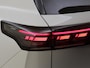Volkswagen Tiguan 1.5 eHybrid R-Line Edition | SoH 99% | Panoramadak | Lederen bekleding ‘Varenna’ | Trekhaak | Harman/kardon | Head-up display | Adaptieve demping | Black style | Stoelventilatie voor |