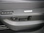 Volkswagen Tiguan 1.5 eHybrid R-Line Edition | SoH 99% | Panoramadak | Lederen bekleding ‘Varenna’ | Trekhaak | Harman/kardon | Head-up display | Adaptieve demping | Black style | Stoelventilatie voor |
