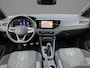 Volkswagen Polo 1.0 TSI 95pk R-Line · Navigatie · Apple/Android Car Play · Camera + Parkeersensoren · Stoelverwarming · Garantie t/m 10-07-2027 of 100000km.