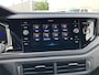 Volkswagen Polo 1.0 TSI 95pk R-Line · Navigatie · Apple/Android Car Play · Camera + Parkeersensoren · Stoelverwarming · Garantie t/m 10-07-2027 of 100000km.