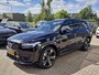 Volvo XC90 T8 Recharge AWD R-Design met Lounge Pack (audio installatie premium, elektrisch glazen schuif-/kanteldak, head-up display, rondomzicht camera)