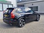 Volvo XC90 T8 Recharge AWD R-Design met Lounge Pack (audio installatie premium, elektrisch glazen schuif-/kanteldak, head-up display, rondomzicht camera)