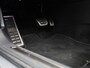 Volkswagen Arteon Shooting Brake 1.4 TSI eHybrid R-Line Business+ 218 PK| Trekhaak | Panoramadak | 360 Camera | Head-Up Display | Navigatie Pro | Stoelverwarming | Stuurwielverwarming | Achterklep Elektrisch