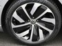 Volkswagen Arteon Shooting Brake 1.4 TSI eHybrid R-Line Business+ 218 PK| Trekhaak | Panoramadak | 360 Camera | Head-Up Display | Navigatie Pro | Stoelverwarming | Stuurwielverwarming | Achterklep Elektrisch