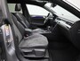 Volkswagen Arteon Shooting Brake 1.4 TSI eHybrid R-Line Business+ 218 PK| Trekhaak | Panoramadak | 360 Camera | Head-Up Display | Navigatie Pro | Stoelverwarming | Stuurwielverwarming | Achterklep Elektrisch