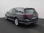 Volkswagen Passat Variant 1.4 TSI PHEV GTE Business 218 PK| Dealeronderhouden | Trekhaak | Panoramadak | Bestuurderstoel Elektrisch Met Geheugen | Navigatie | LED Matrix | Stoelverwarming | Stuurwielverwarming | Achteruitrijcamera