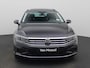 Volkswagen Passat Variant 1.4 TSI PHEV GTE Business 218 PK| Dealeronderhouden | Trekhaak | Panoramadak | Bestuurderstoel Elektrisch Met Geheugen | Navigatie | LED Matrix | Stoelverwarming | Stuurwielverwarming | Achteruitrijcamera