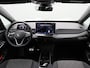 Volkswagen ID.3 Pure Oranje Edition 52 kWh | Navigatie | Draadloze Apple Carplay | Adaptieve cruise control | Lane assist | Stoelverwarming | Stuurwielverwarming | Climate control | Achteruitrij camera | Parkeersensoren |