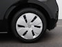 Volkswagen ID.3 Pure Oranje Edition 52 kWh | Navigatie | Draadloze Apple Carplay | Adaptieve cruise control | Lane assist | Stoelverwarming | Stuurwielverwarming | Climate control | Achteruitrij camera | Parkeersensoren |