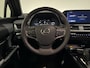 Lexus UX 300e Luxury 54 kWh | Leder interieur | Stoelen verwarmd & gekoeld | Keyless | Soh (batterijcheck) Waarde 99,0 %