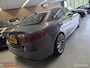 Alfa Romeo Giulia 2.0T Super|Savalli 291PK|Leder|NAP|CARPLAY