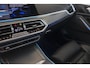 BMW X5 xDrive45e 394pk M-sport Panoramadak 4-wielsturing Trekhaak Nappaleder Comfortzetels 21" LMV